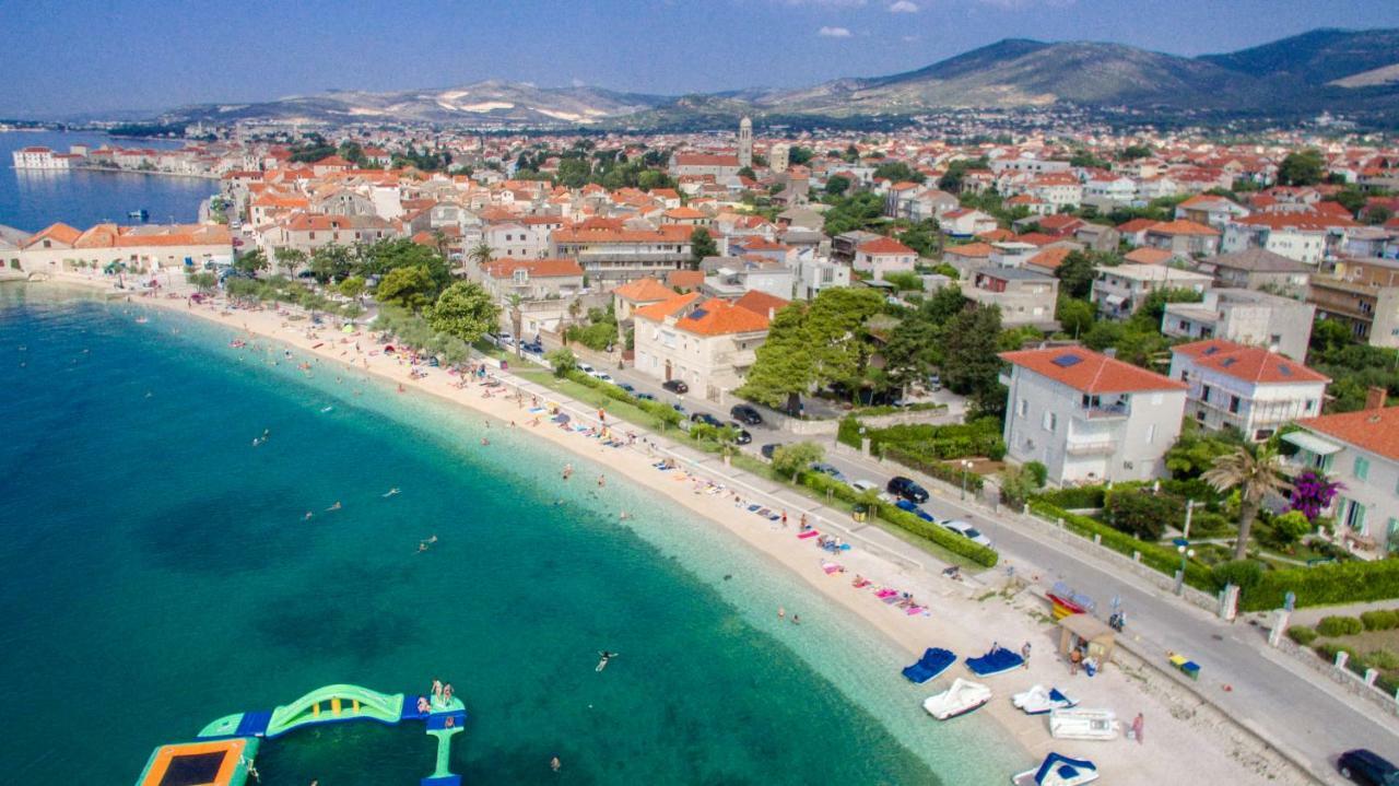 Beachfront Apartments Don Kaštela Eksteriør billede